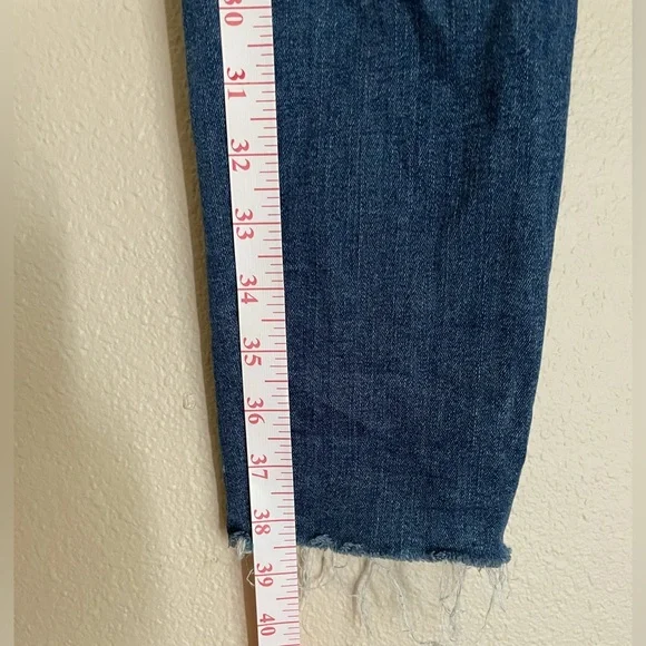 Universal Thread High Rise Jeans - Picture 7 of 7